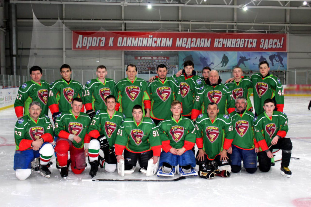 Татарская команда Дуслар